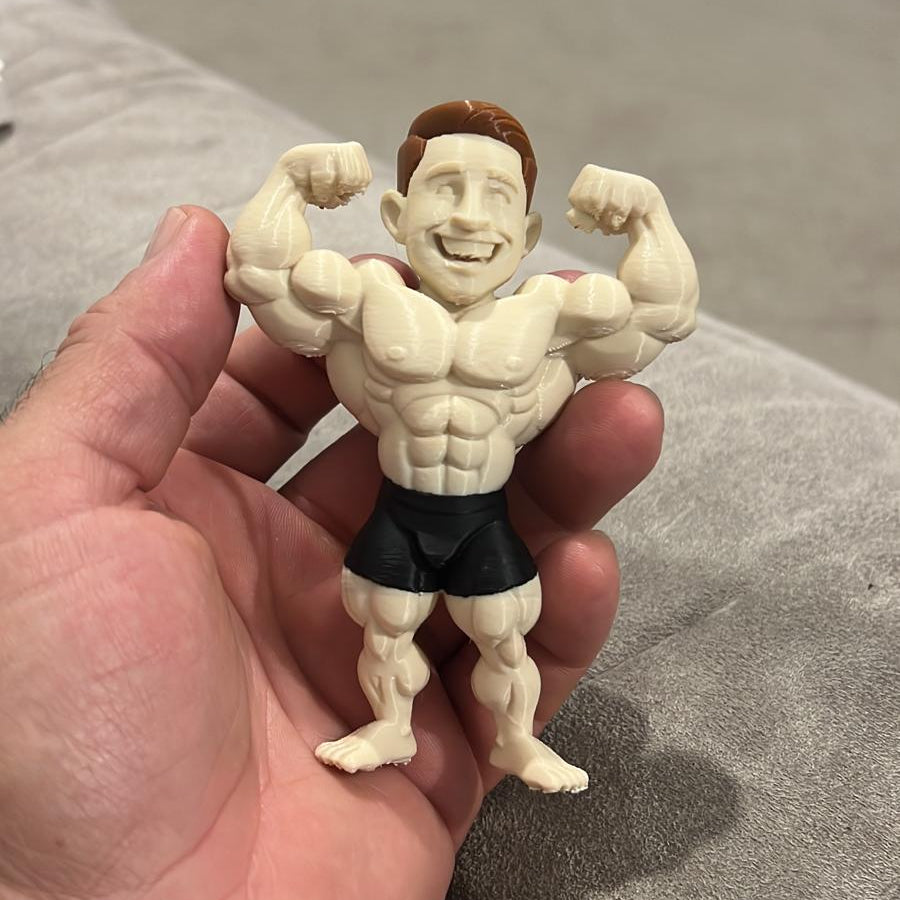 3D mini statue made from a photo